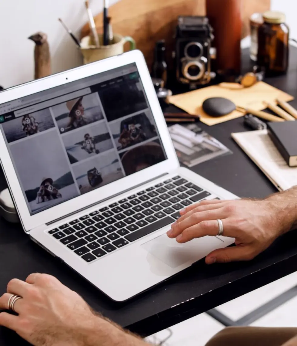 How a Photo Essay Is Actually Built, From First Visit to Final Caption